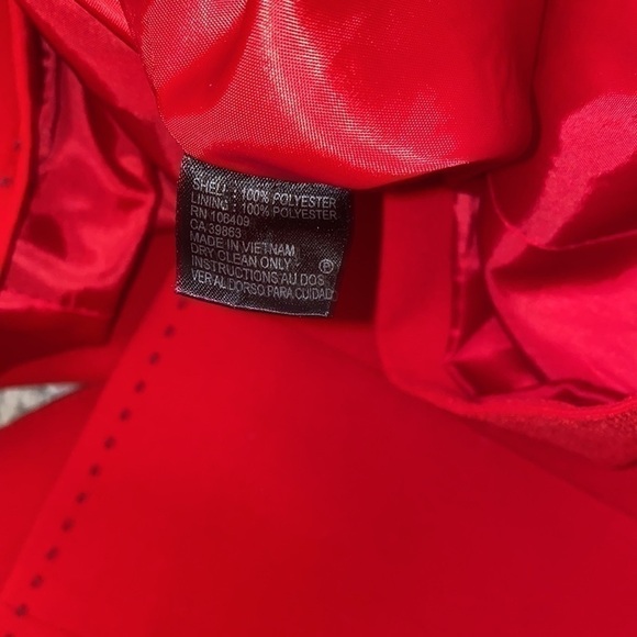 Tahari lipstick red rayon/ polyester blazer with black leather belt.Size 10. - Picture 10 of 10